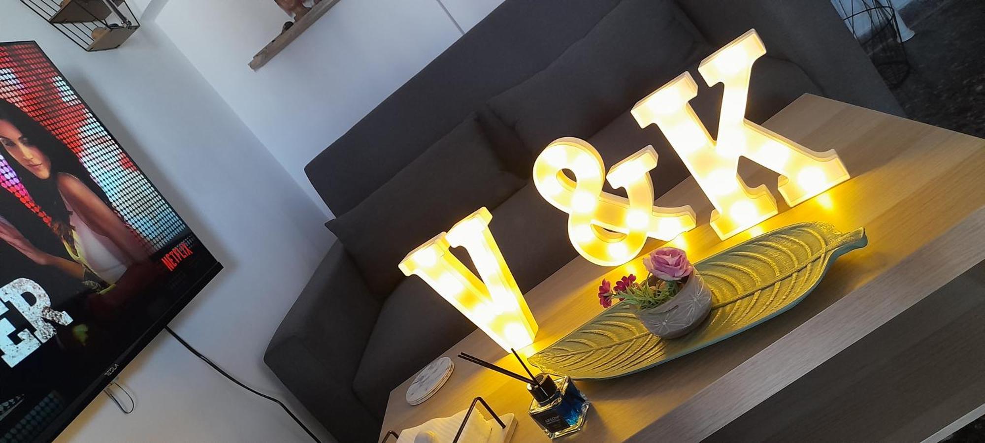 V&K Apartment Athena Bagian luar foto
